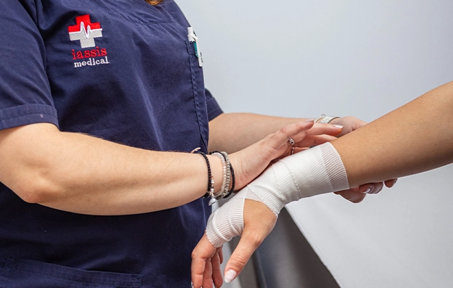 Emergency orthopaedic care provided by IASSIS Medical in Zante